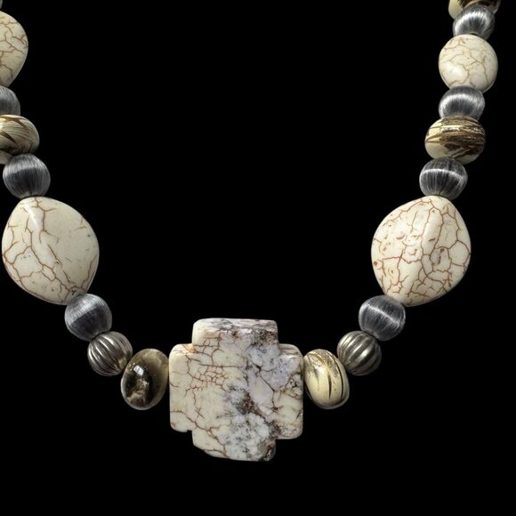 Vintage 1960's Grey Silk Beaded Magnesite Cross Necklace + 43” Long Faux Pearls - Picture 6 of 16